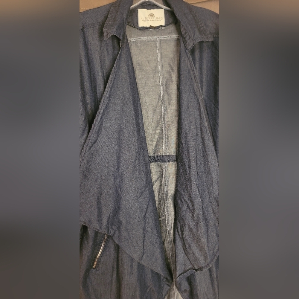 100% Cotton 1 Sunset Lane Womens Blue Denim Long Open Front Jacket Sz Med - Picture 5 of 13